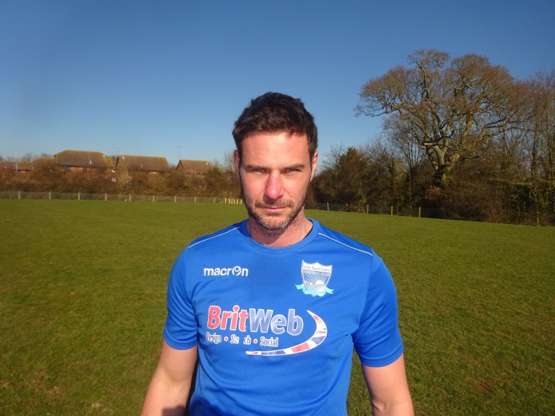 Dan Purchase – Striker Dan Purchase - Striker
